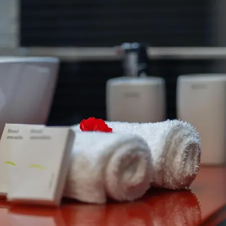 Villa Alpha Sea View With Pool