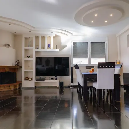 Villa Alpha Sea View With Pool *