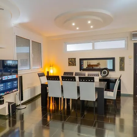 Alpha Sea View With Pool Villa *