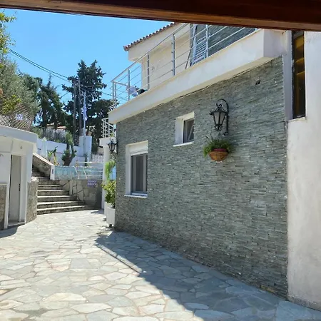 Villa Alpha Sea View With Pool