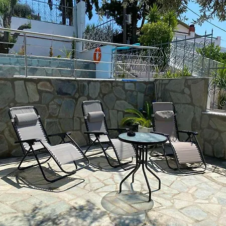 Alpha Sea View With Pool