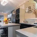 וילה Alpha Sea View With Pool