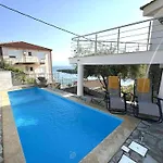 וילה Alpha Sea View With Pool *