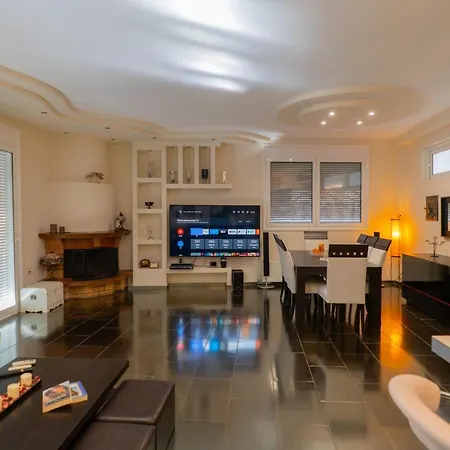 Alpha Sea View With Pool