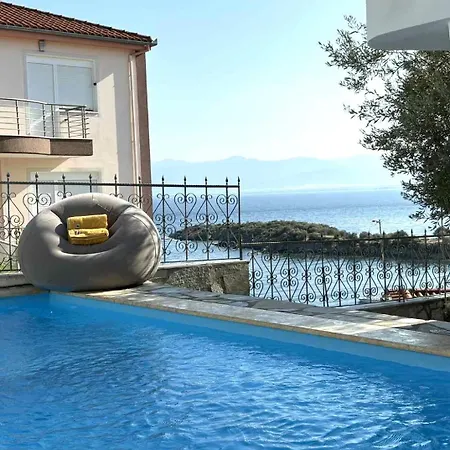 Alpha Sea View With Pool Volos