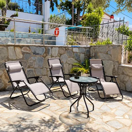 Villa Sea View Complex With Shared Pool