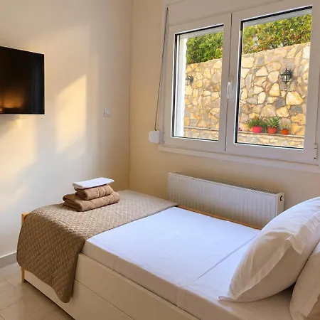 Villa Sea View Complex With Shared Pool Volos