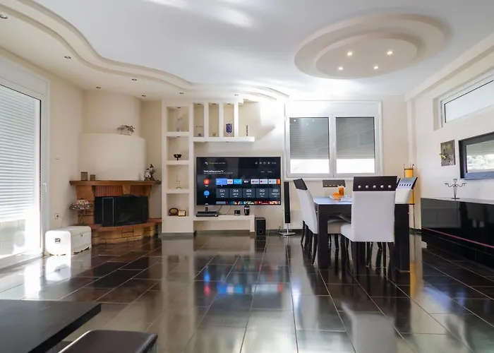 Villa Alpha Sea View With Pool Volos