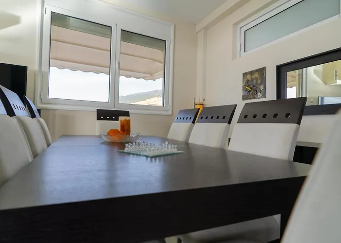 Villa Alpha Sea View With Pool Volos