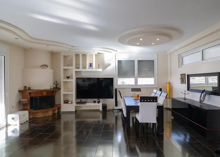 Villa Alpha Sea View With Pool