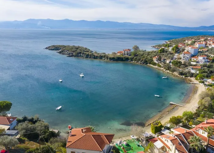 Villa Alpha Sea View With Pool Volos