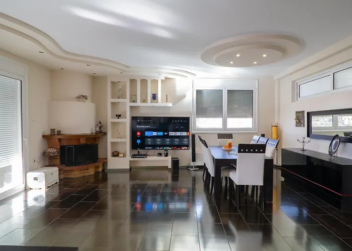 Alpha Sea View With Pool Volos